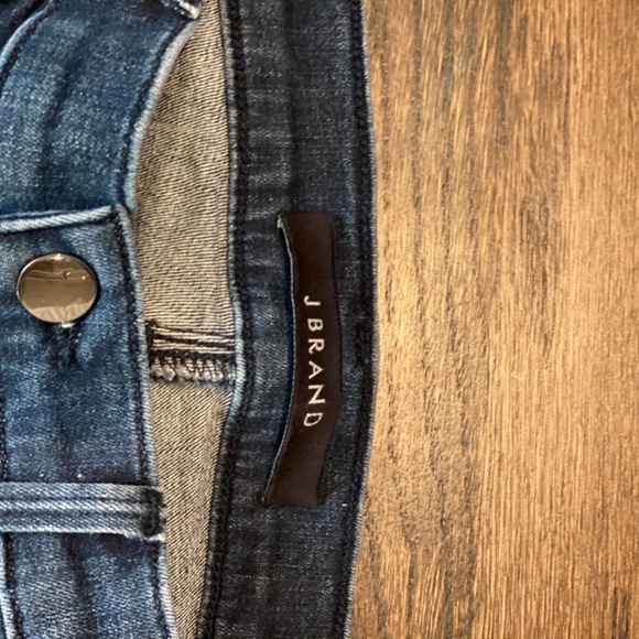 J Brand '811' Ankle Skinny Jeans - Picture 6 of 9